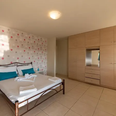 Otel The Senses Tsilivi
